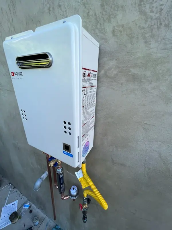 Tankless water heater installation for Hooverhurst homes